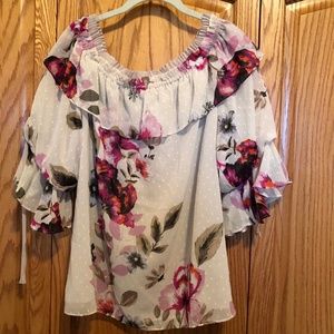 WHITE HOUSE BLACK MARKET FLORAL TOP SZ XL